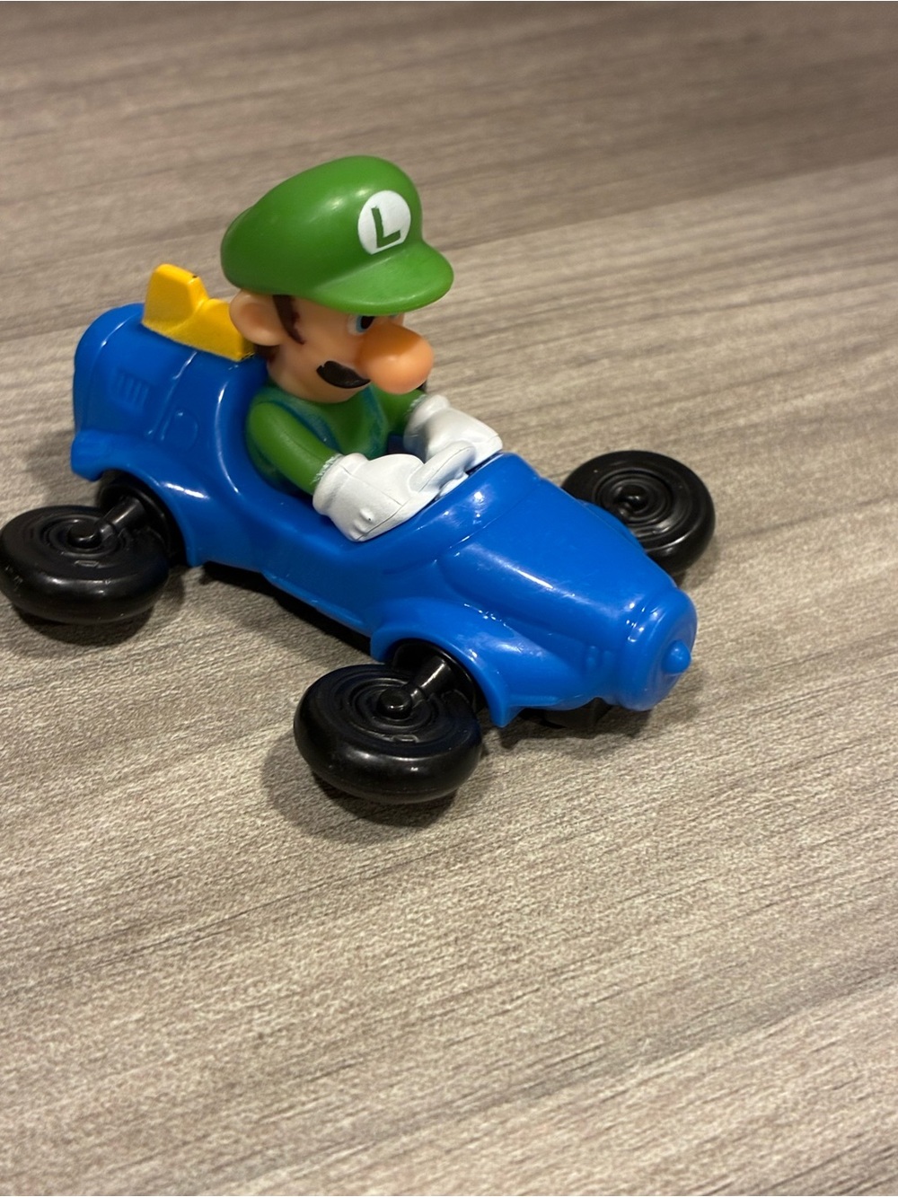 McDonalds Nintendo Mario Kart Toy Happy Meal Luigi Car 2014